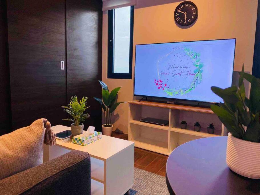 Air Residences Makati - Fully Furnished Condo With Skyline Views! Manila Kültér fotó